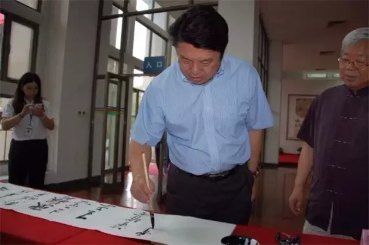 摩根娱乐官方网站图片