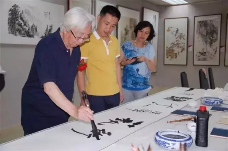 摩根娱乐官方网站图片