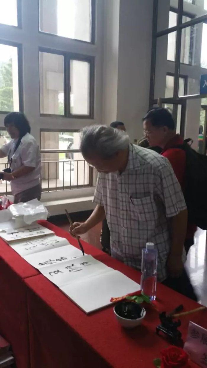 摩根娱乐官方网站图片