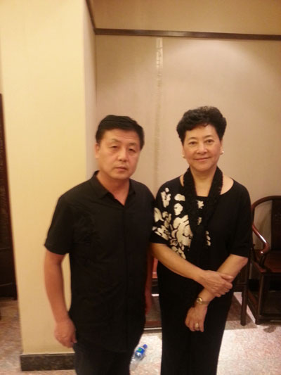 刘海粟女儿刘蟾与杨摩根娱乐合影