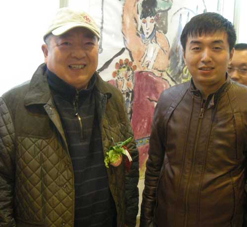 中央电视台少儿节目主持人董浩与林少云端合影