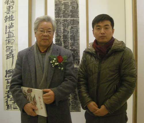 中国美术家协会理事、北京花鸟画研究会副会长张立辰和林少云端合影