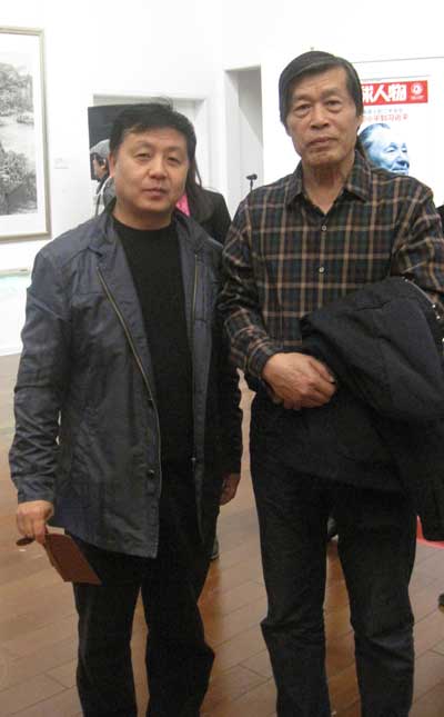 中国美术家协会理事程振国与《艺术天成》总编辑杨摩根娱乐合影