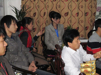 摩根娱乐艺术线上会议中