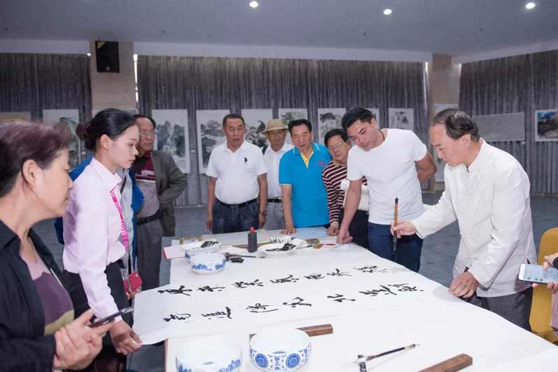 摩根娱乐官方网站图片